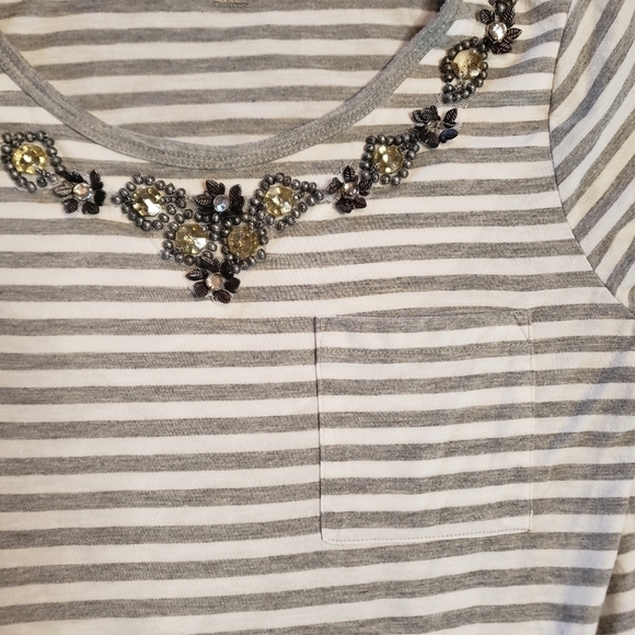 a.n.a Striped Jeweled Scoop Neck Pocket Tee Size MP - Picture 3 of 5